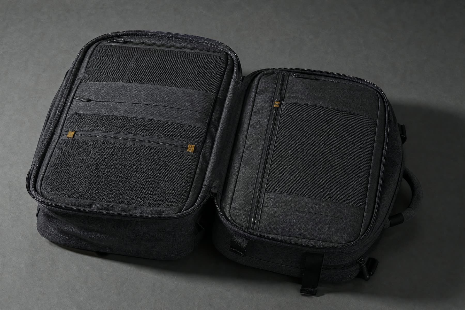 Pack Flap 20L, loaded and in use