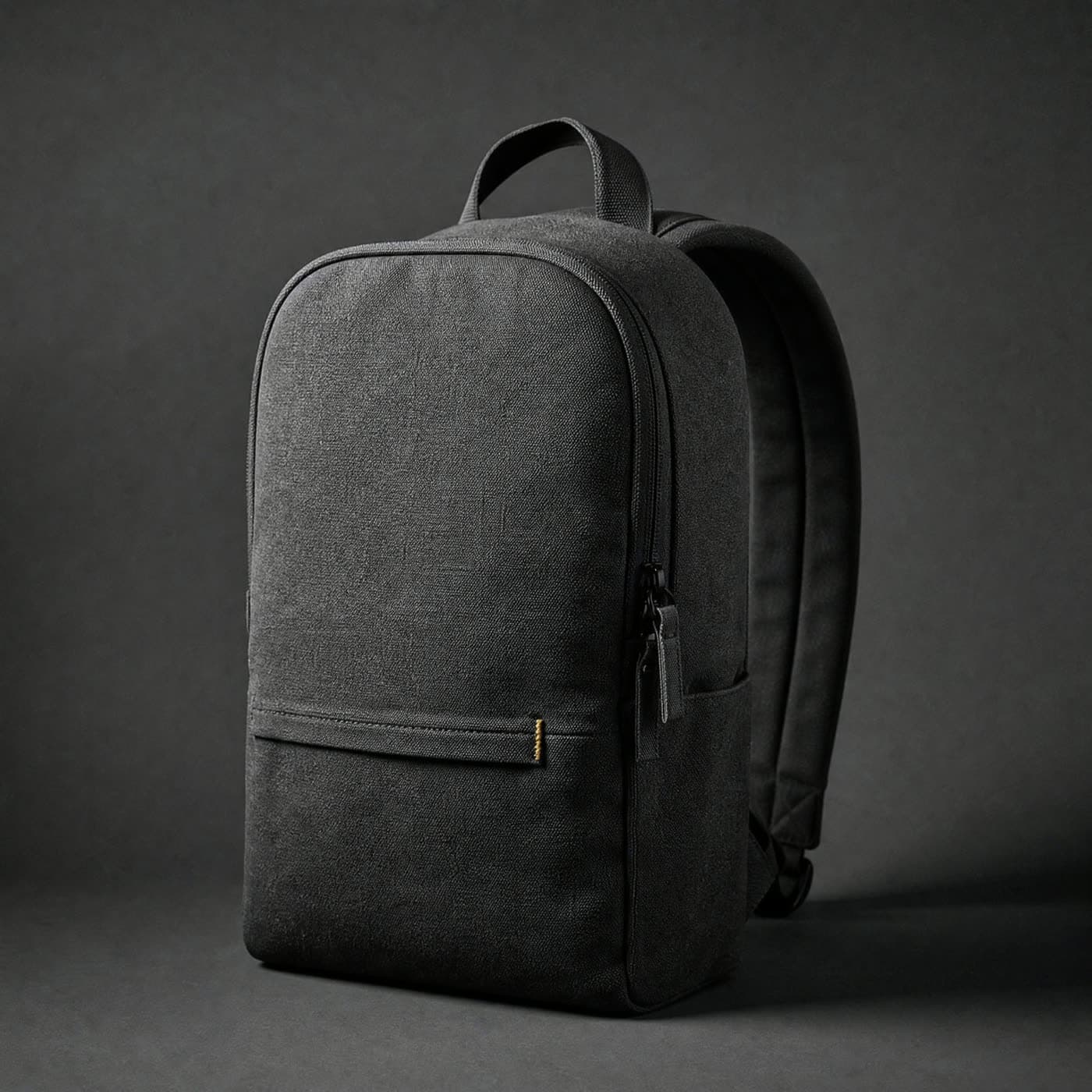 Pack Daily 18L, One compartment, one day's worth.
