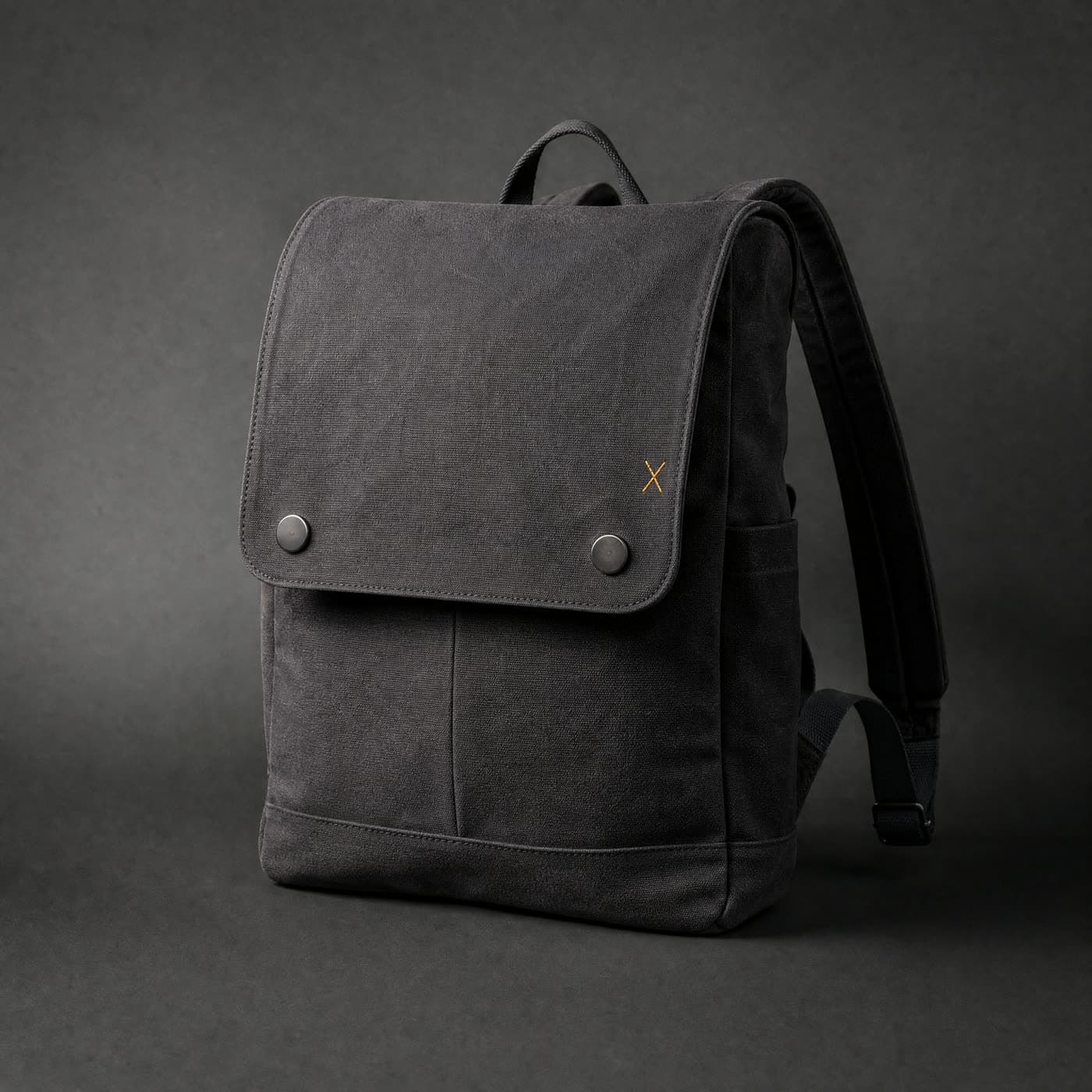 Pack Flap 20L, The flap is the mark surface.